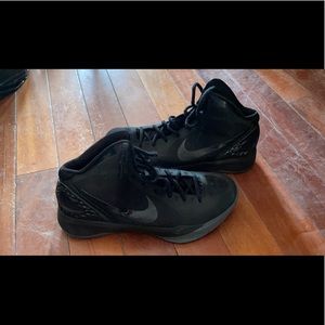 Nike Women’s Basketball shoes 8.5